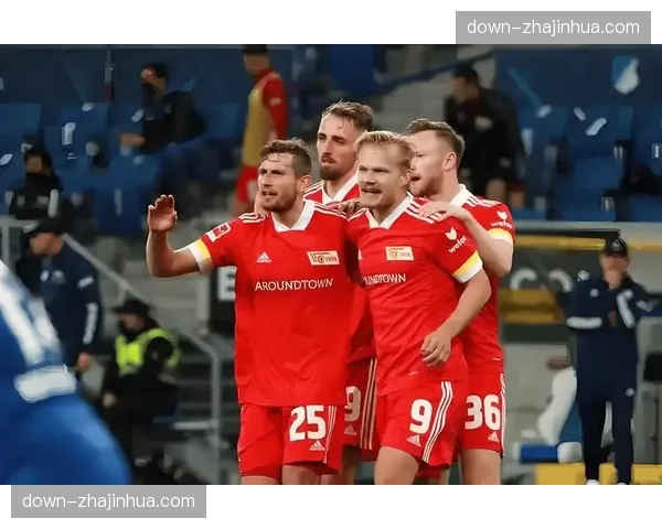 伤情通报：法兰克福头号定位球主罚者肌肉拉伤，将缺席下轮联赛